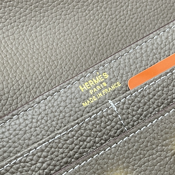 エルメス財布コピー着用イメージ